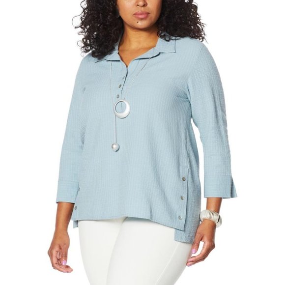MarlaWynne Running Stitch Henley Popover in Stone Blue - Picture 2 of 8